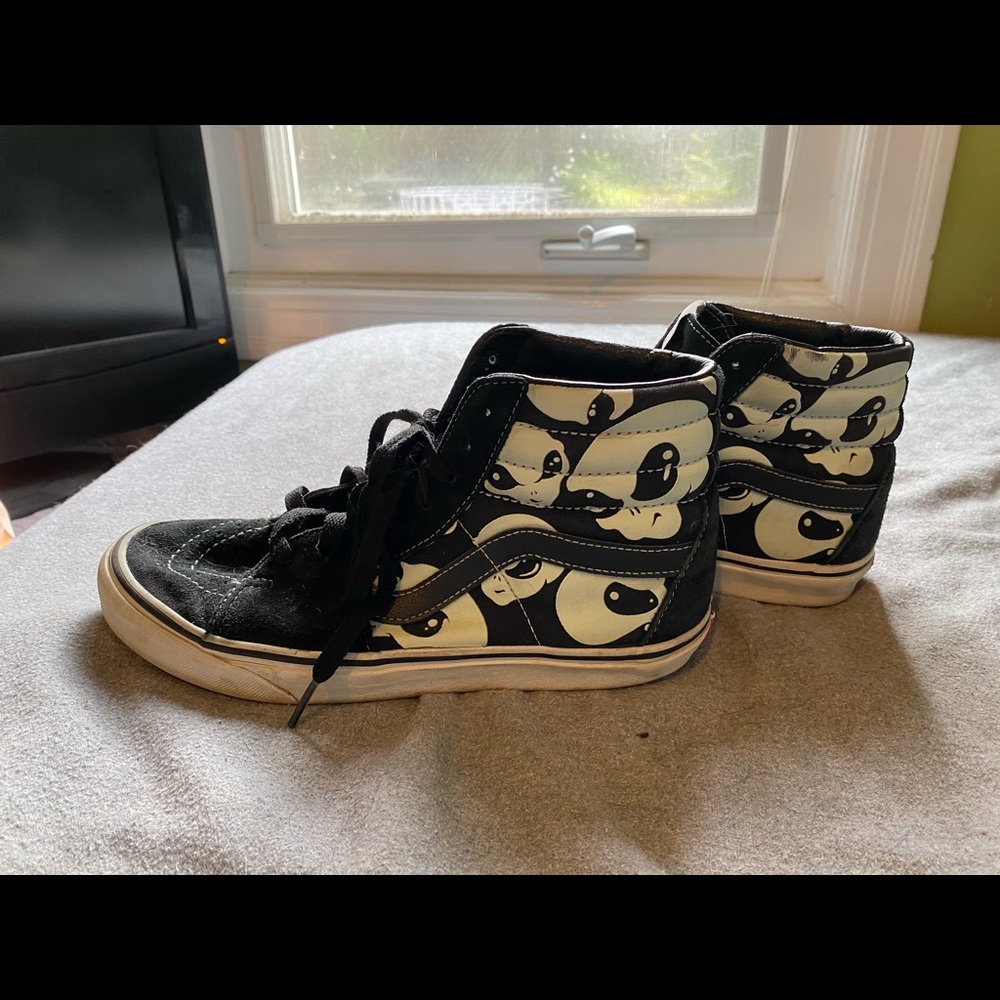 Alien Vans